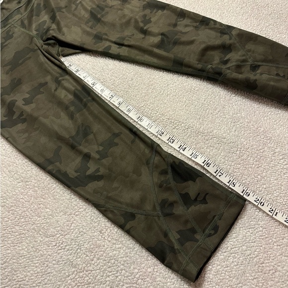 Lululemon Run Inspire Crop Leggings Luxtreme Savasana Camo Fatigue Green - Picture 11 of 14